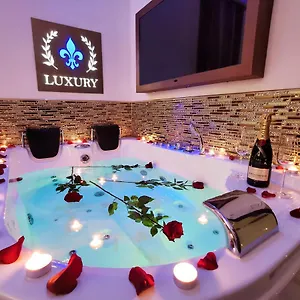 Giglio Luxury - Chroma Italy , Roma Italia