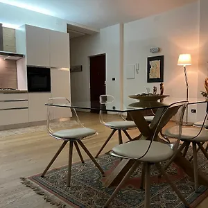 Interno 12 Sweet Verona
